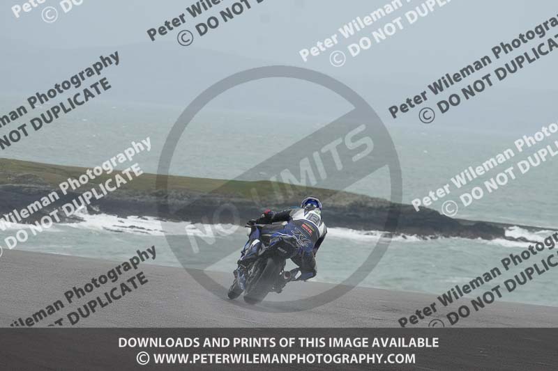 anglesey no limits trackday;anglesey photographs;anglesey trackday photographs;enduro digital images;event digital images;eventdigitalimages;no limits trackdays;peter wileman photography;racing digital images;trac mon;trackday digital images;trackday photos;ty croes